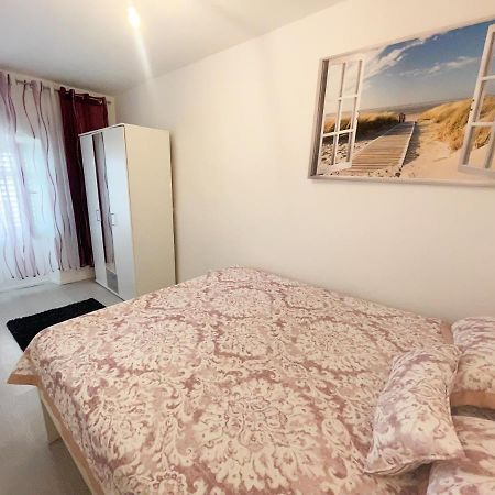 Apartmani Fabijan&Florijan Dramalj Eksteriør billede