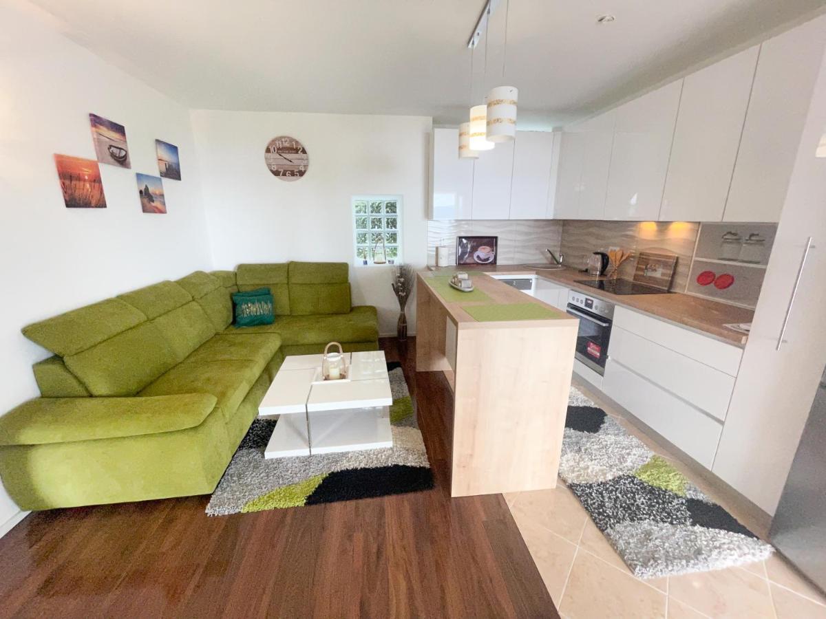 Apartmani Fabijan&Florijan Dramalj Eksteriør billede